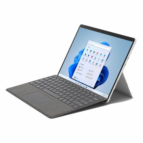 Microsoft Surface Pro 8 13"FHD (2021) i7-1185G7 16GB 512GB Win11 QWERTZ-DE hervorragend