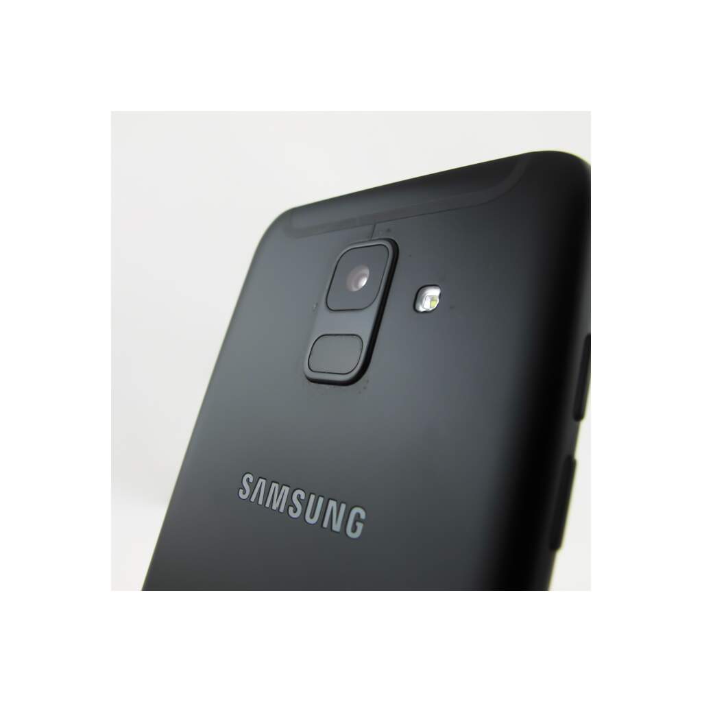 Samsung Galaxy A6 (2018) A600FN 32GB schwarz Smartphone hervorragend
